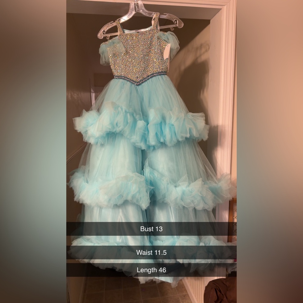 Girls OMC pageant dress NWT